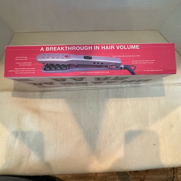 Petite Hair Volumizing Iron - Picture 2 of 9